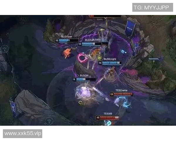 LPL赛季焦点对决BLG战队迎战TES展现巅峰对抗魅力 LPL赛季焦点对决BLG战队迎战TES展现巅峰对抗魅力