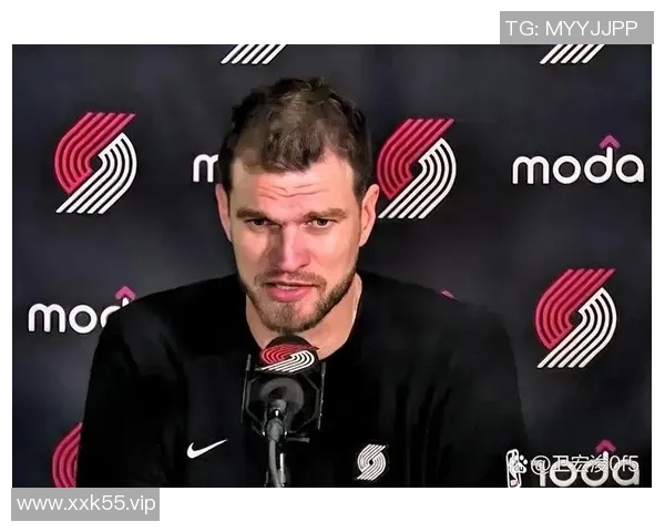 开拓者主帅荣膺最佳战术奖：他如何引领球队迈向巅峰？